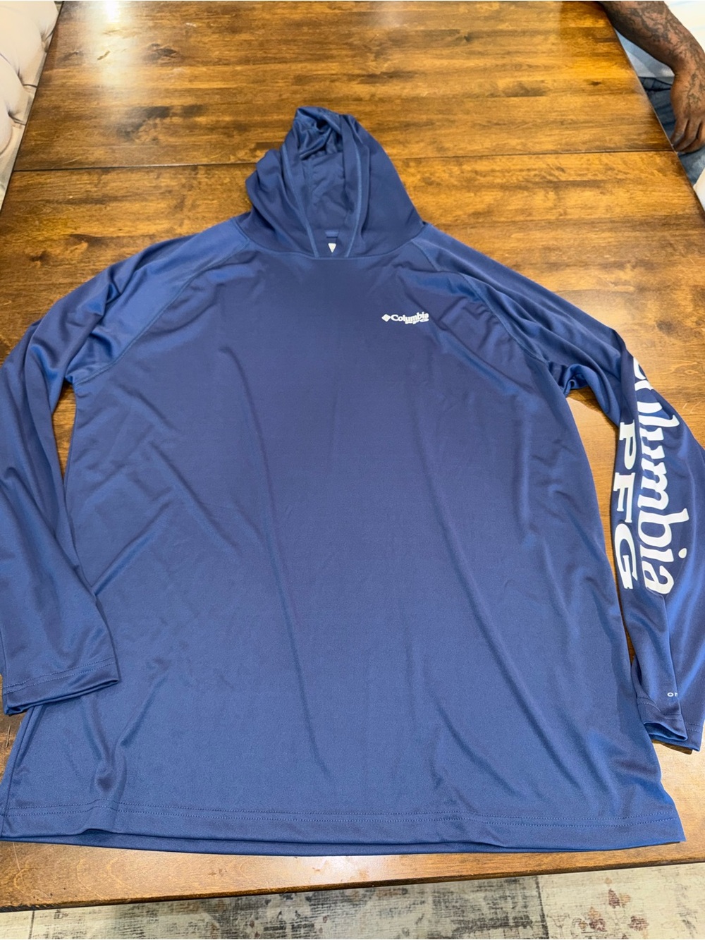 Columbia Navy Blue Long-Sleeve Hooded Performance Tee